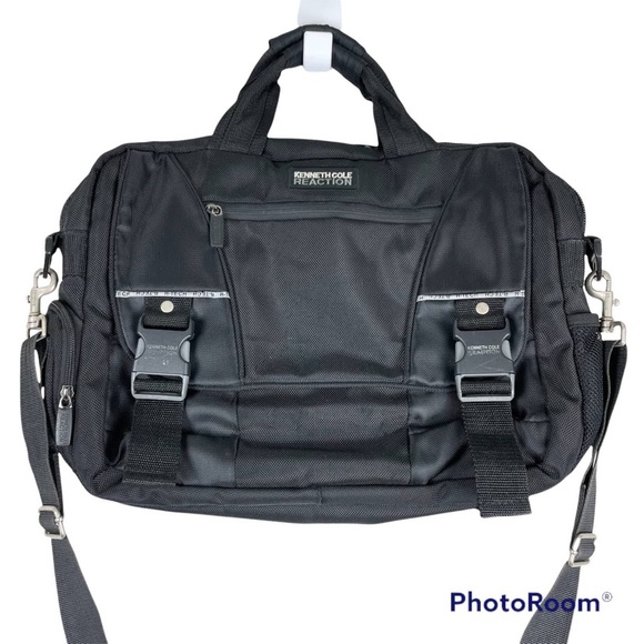 Kenneth Cole Reaction R-Tech Laptop Messenger Bag Black - Picture 1 of 8